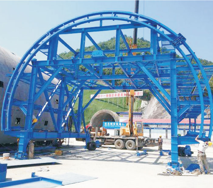 防水板鋪設(shè)臺(tái)車(chē)