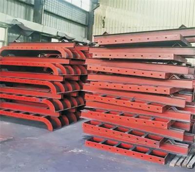 湖北鋼模板在高層建筑剪力墻施工中的安裝難點(diǎn)解析